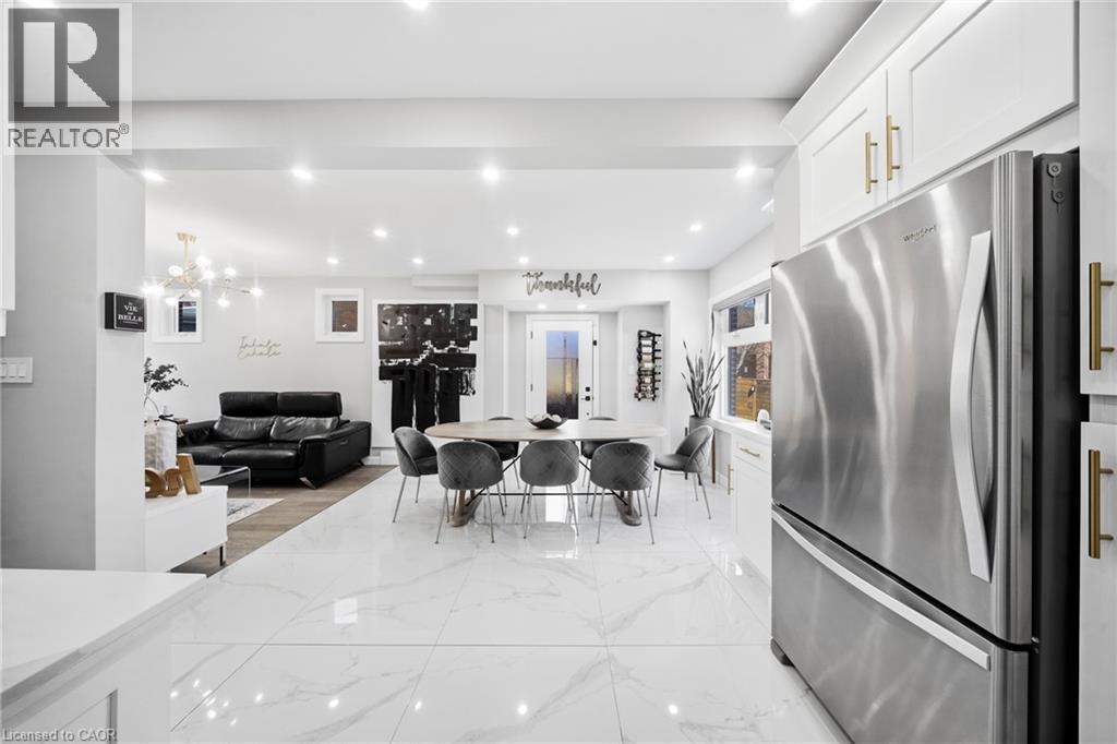 273 STINSON Crescent - 16