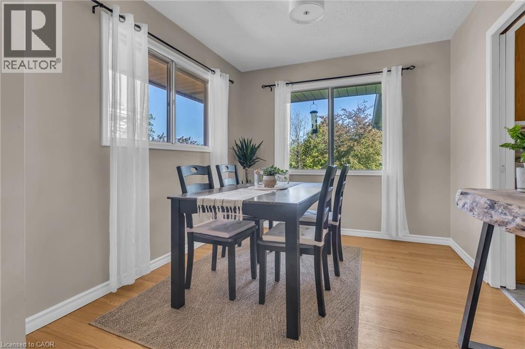 240 ELLIOTT Street - 5