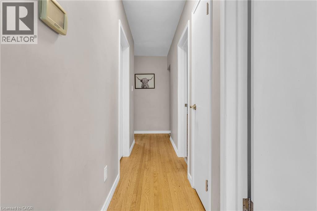 240 ELLIOTT Street - 9