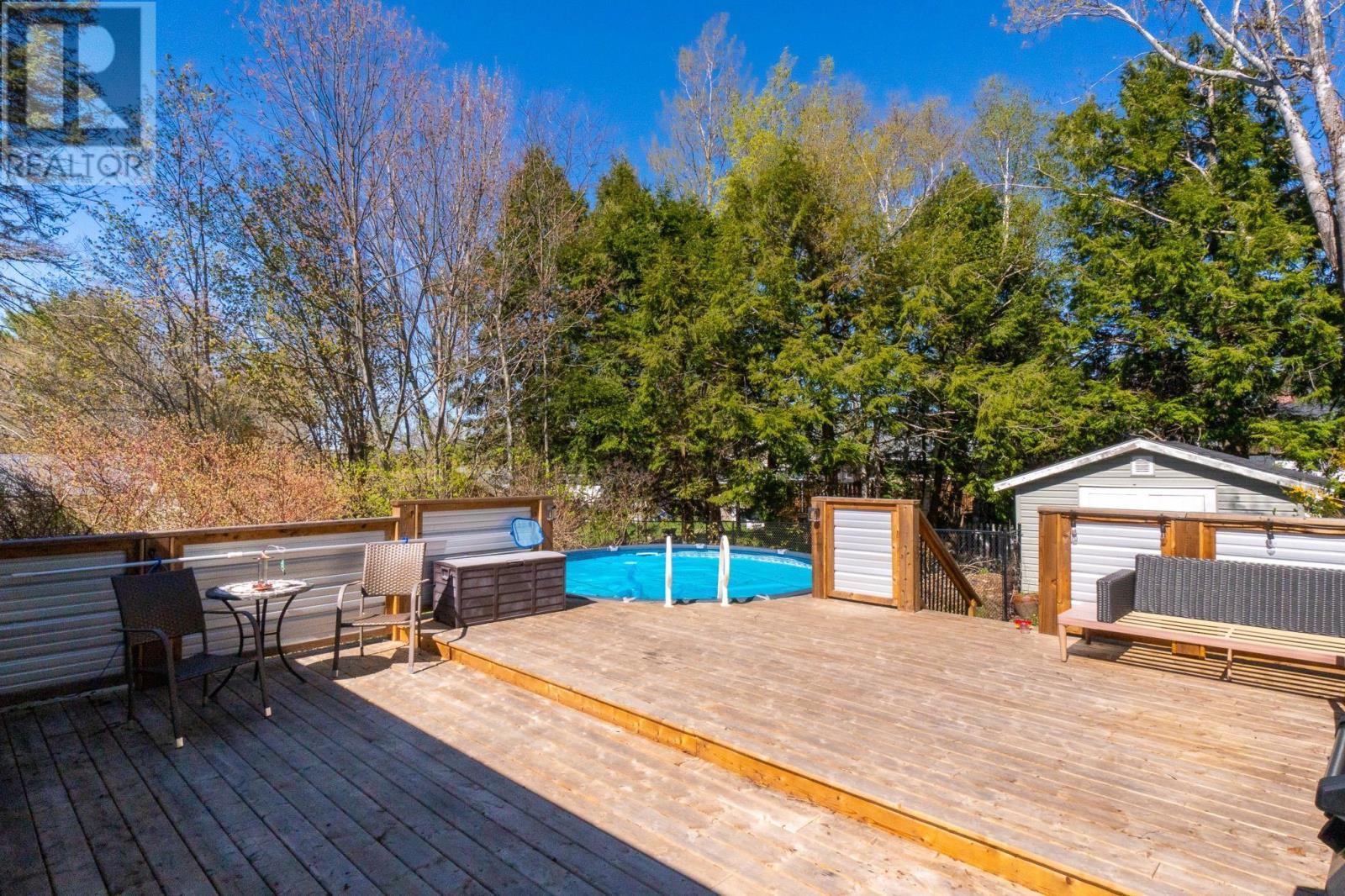 123 Minas Crescent - 5