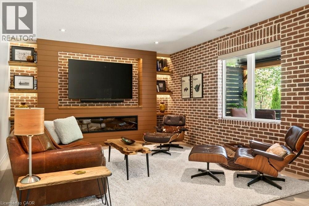 165 NEWPORT Lane - 31