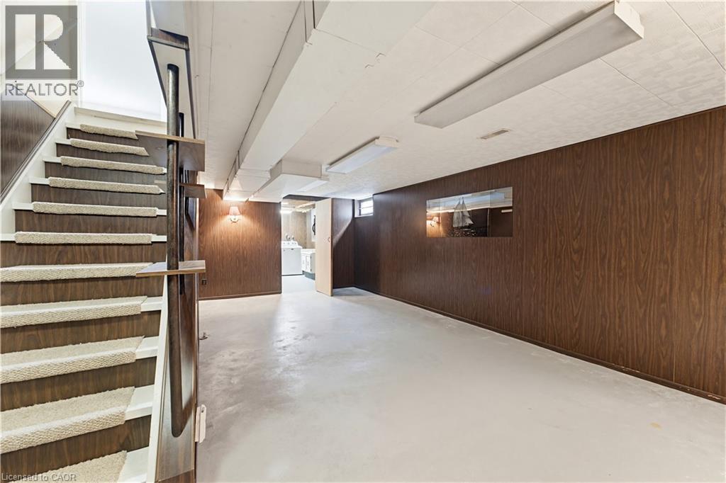 216 MCGARRY Drive - 25