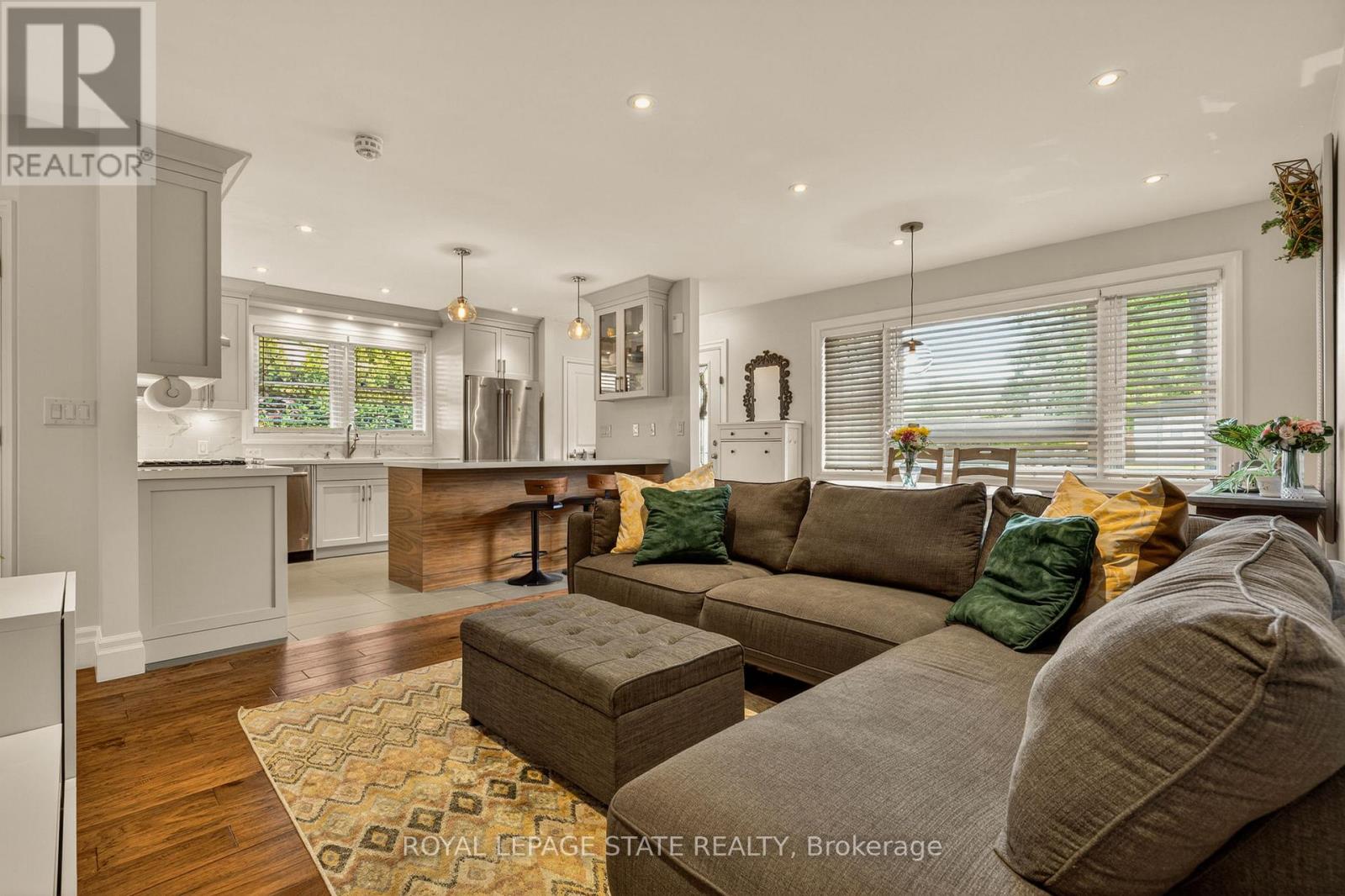 1396 NIELS AVENUE - 21