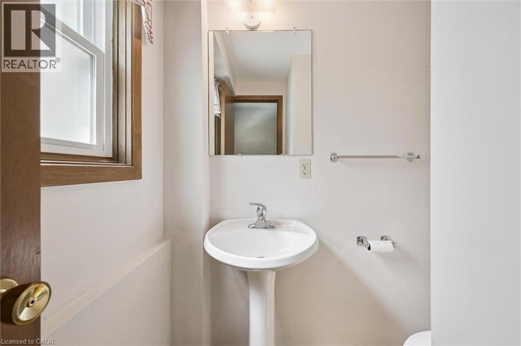 17 GLENDA Court - 13