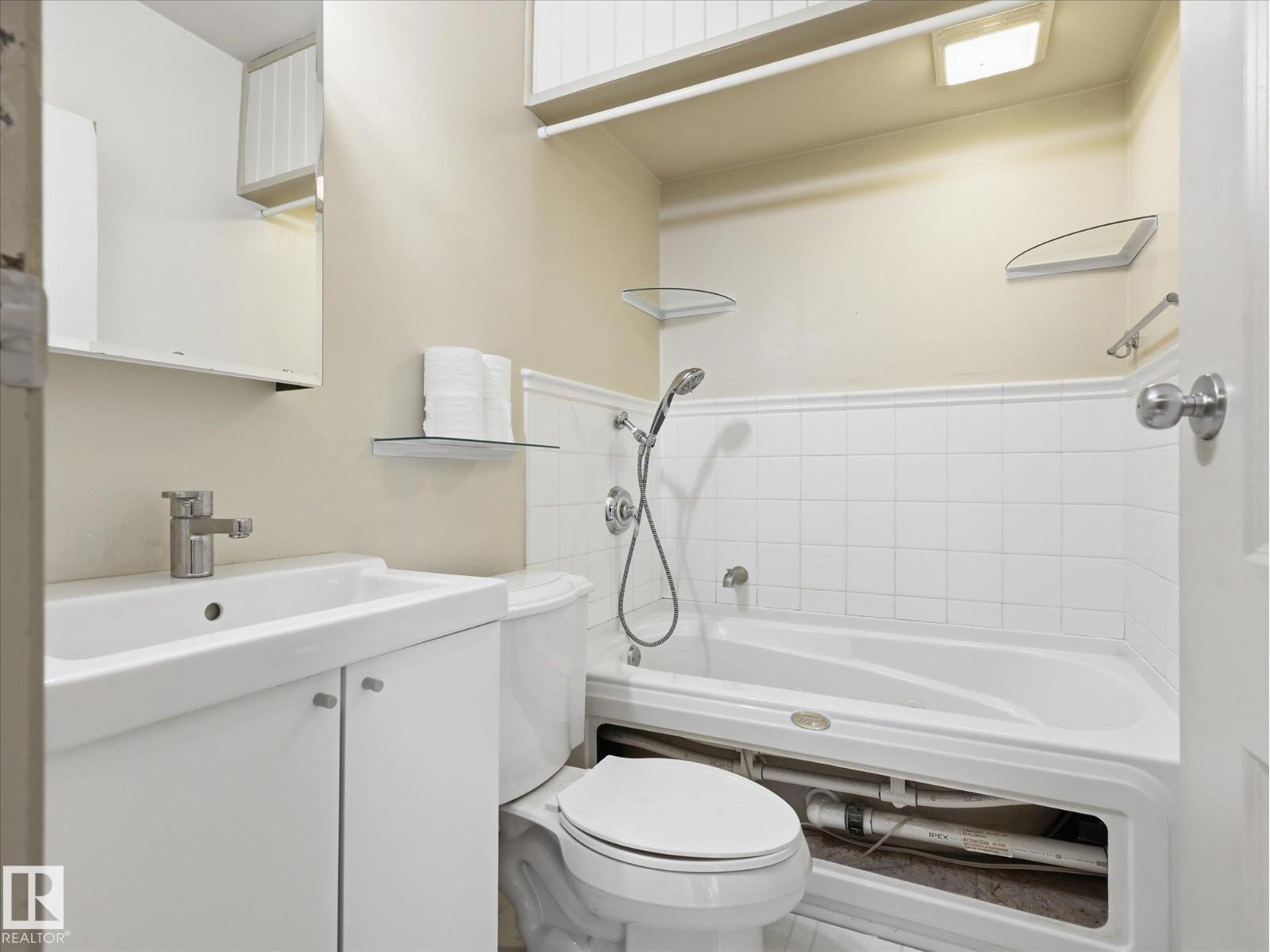 12324 104 ST NW - 11