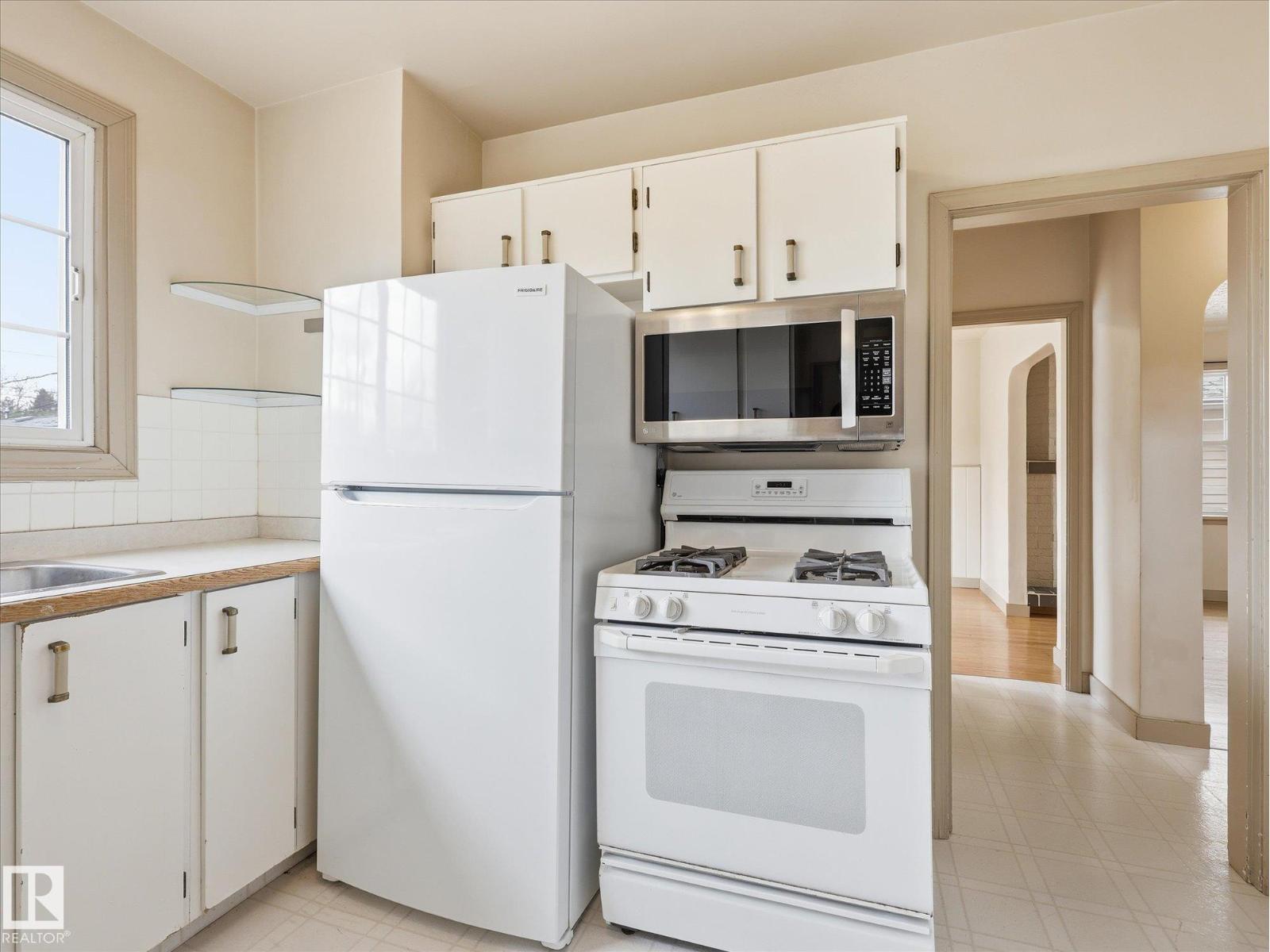 12324 104 ST NW - 13