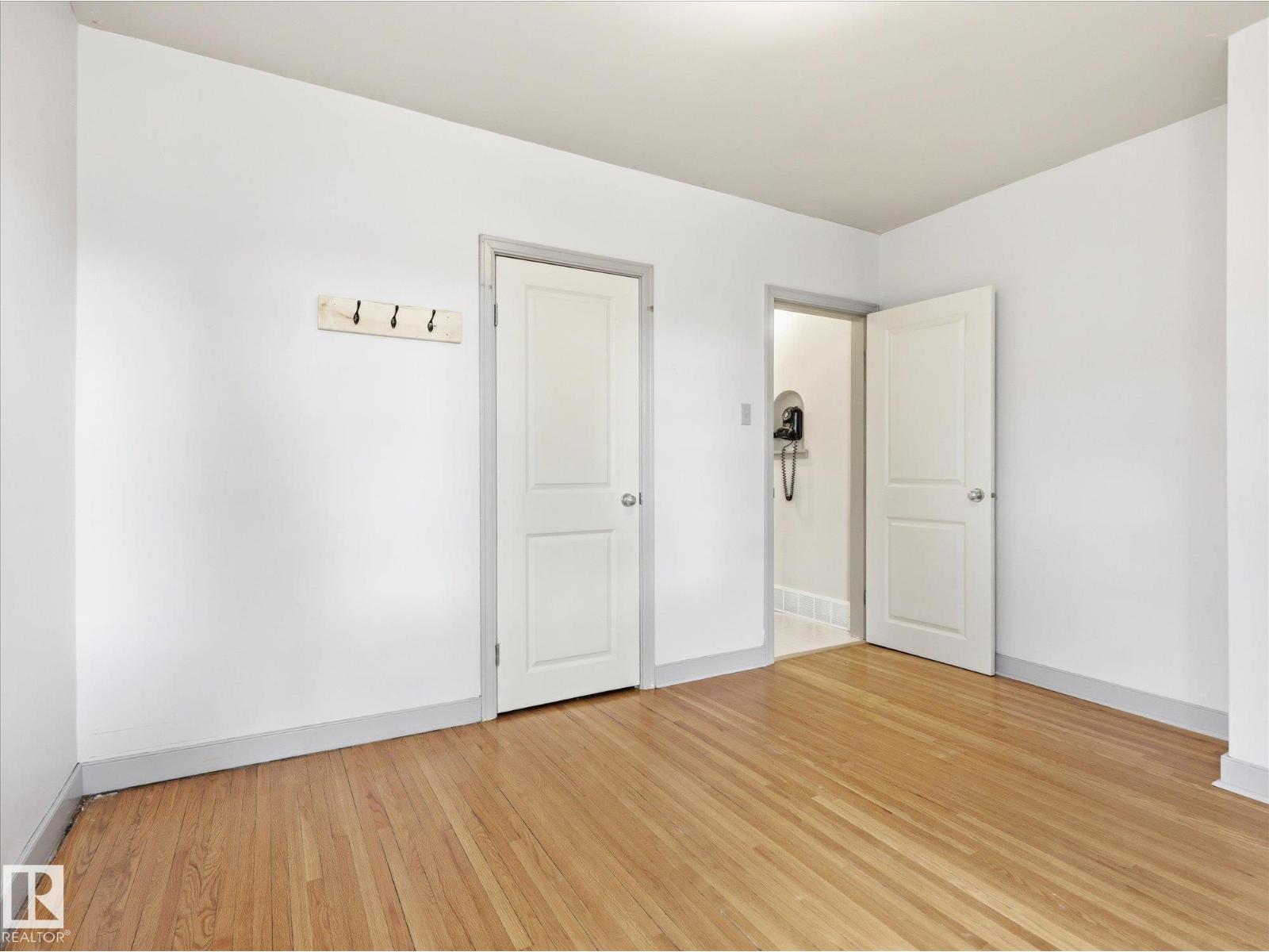 12324 104 ST NW - 18