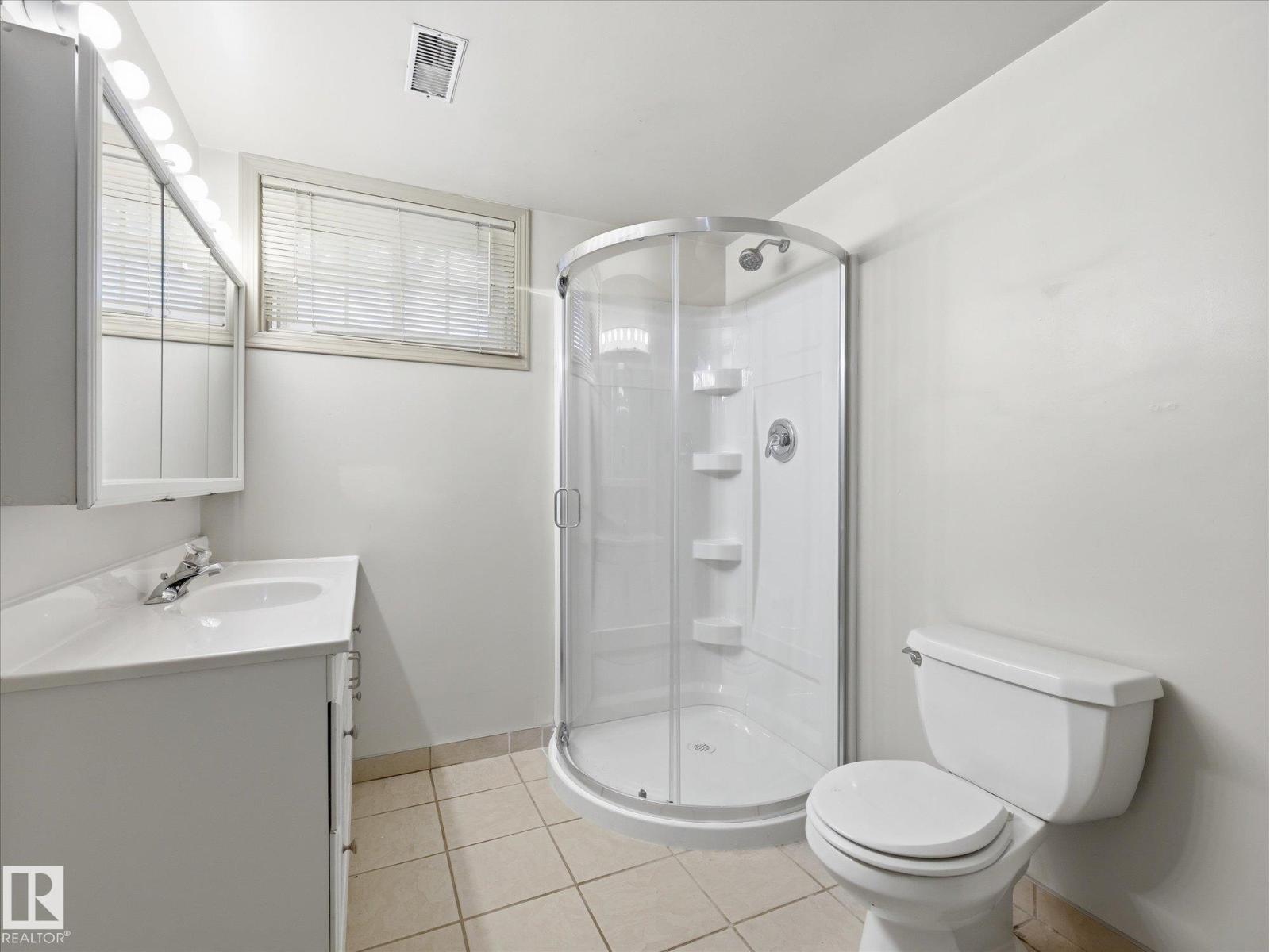 12324 104 ST NW - 27