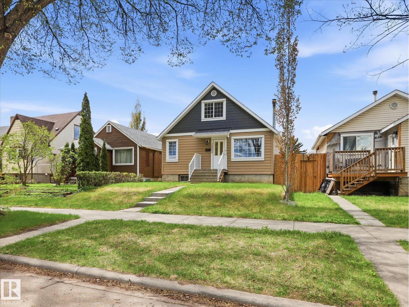 12324 104 ST NW - 38