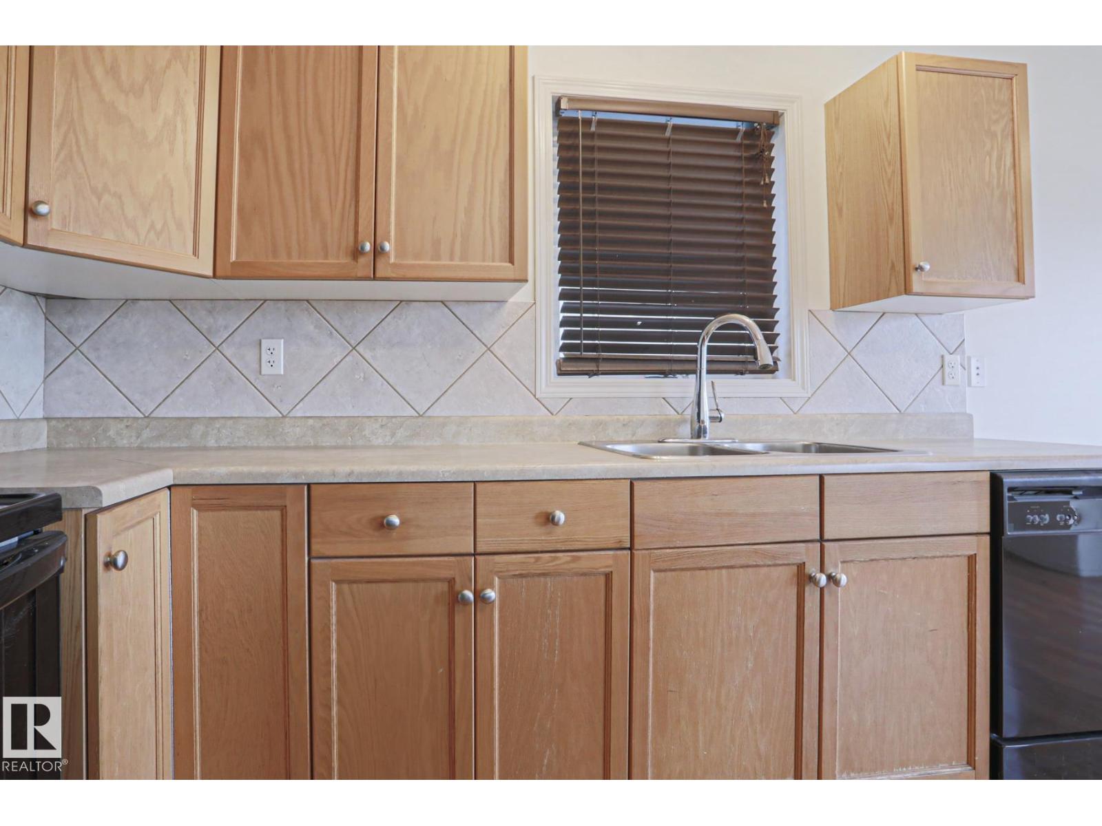 1627 MELROSE PL SW SW - 12