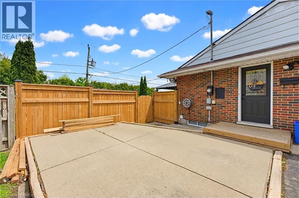 1681 SEVERN Avenue - 25