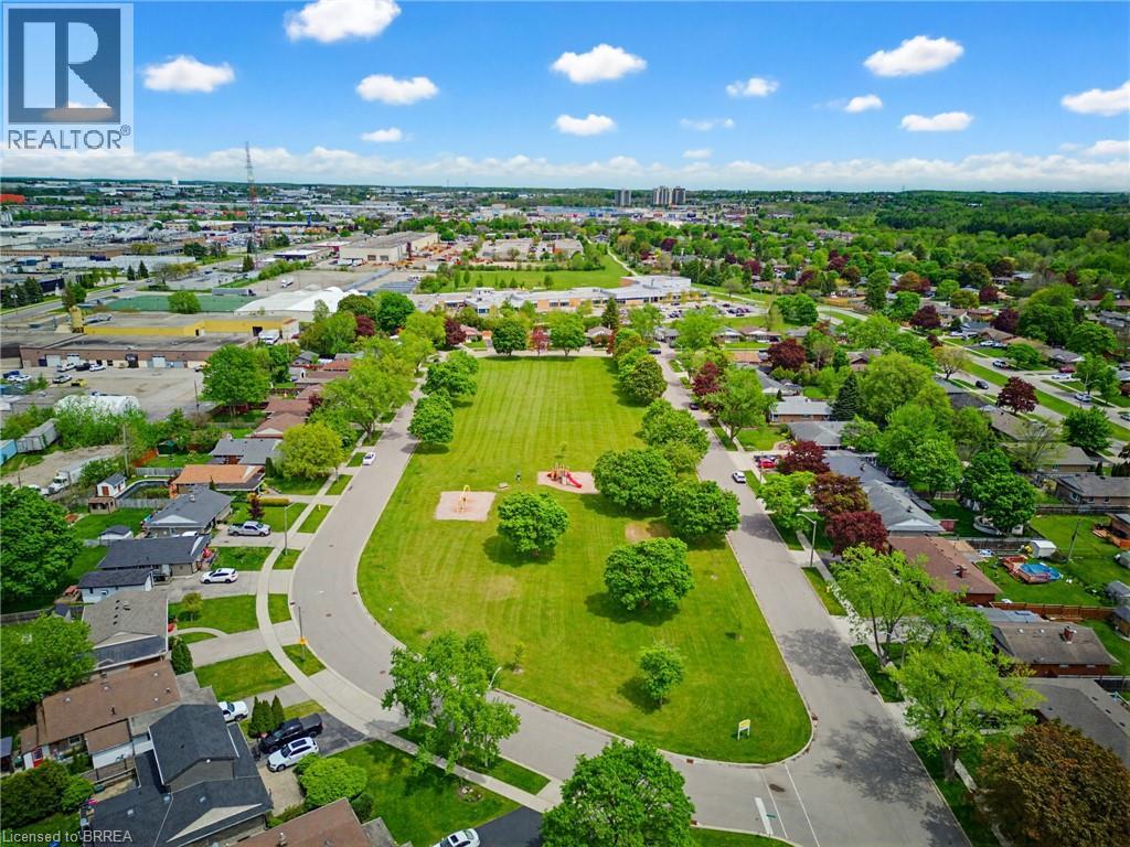 1681 SEVERN Avenue - 34