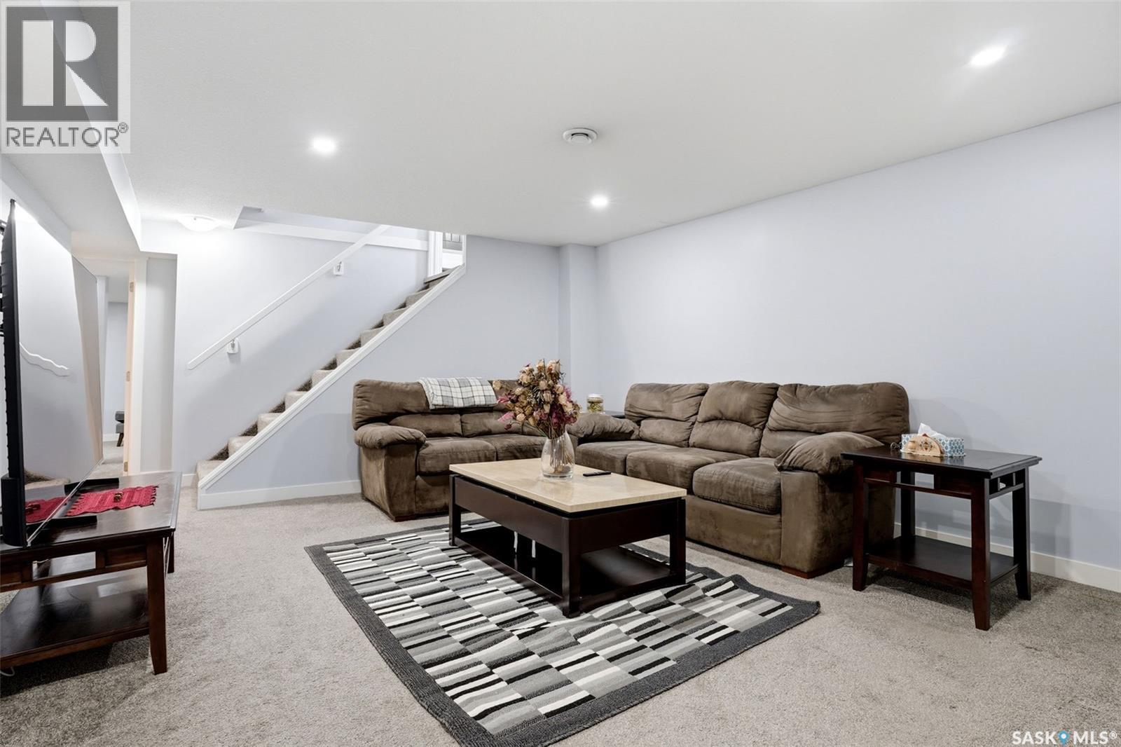 14 Diamond STREET - 20