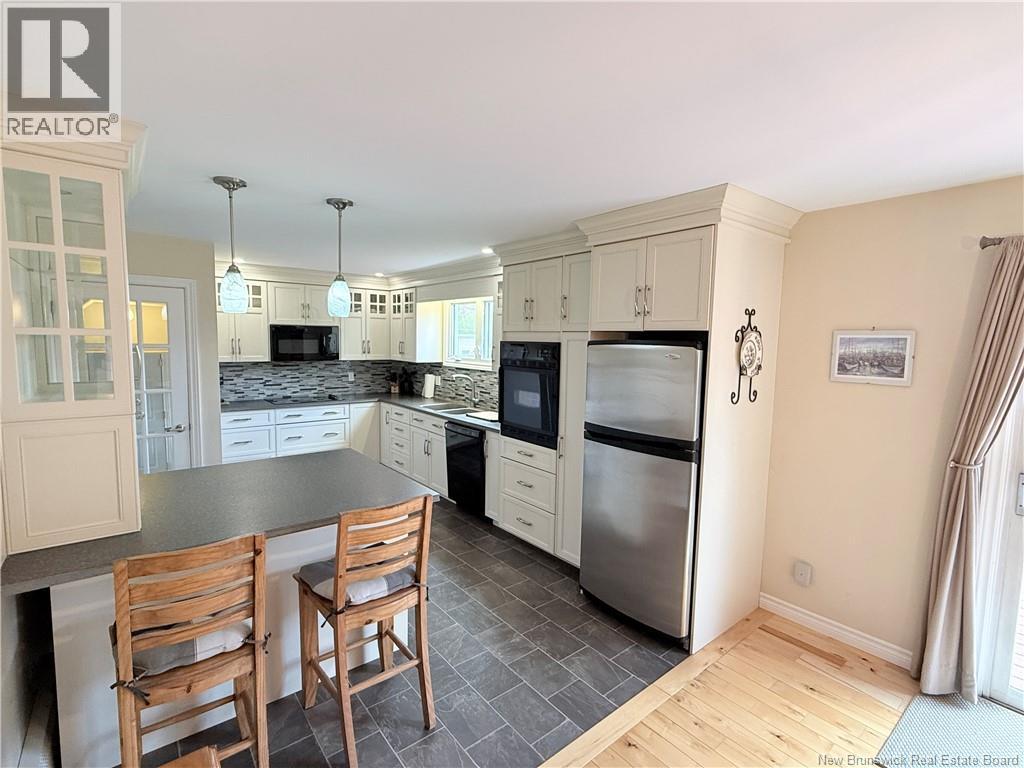 111 Elizabeth Street - 14