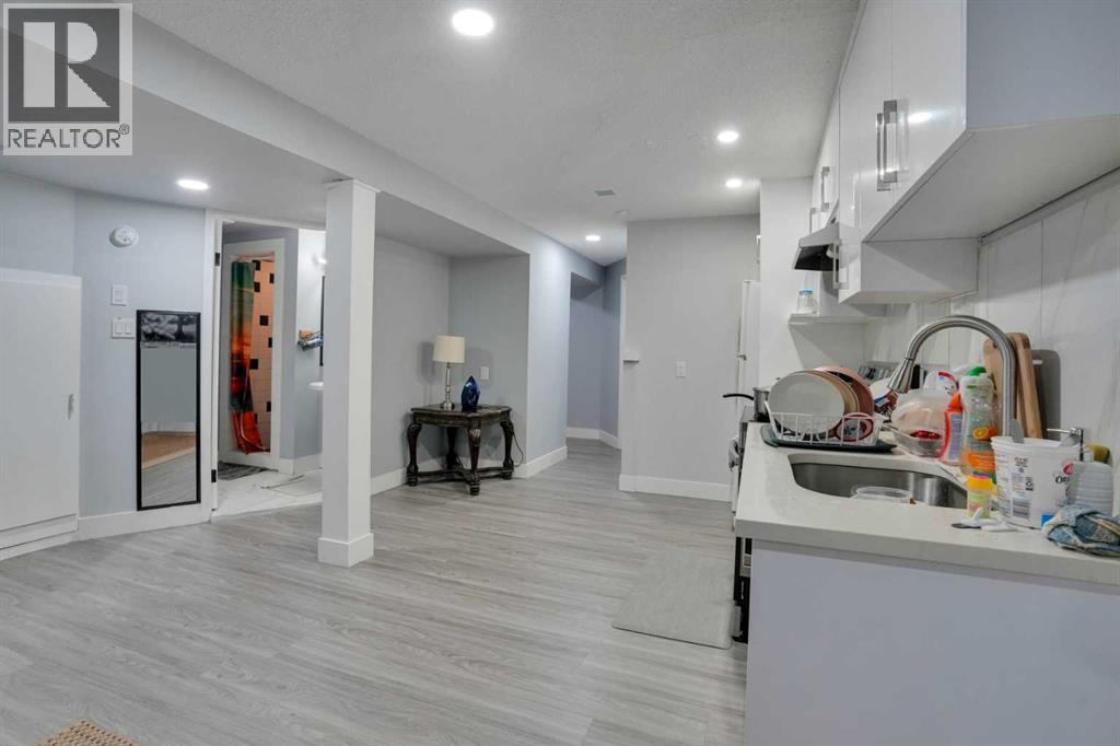 44 Falmead Road NE - 27