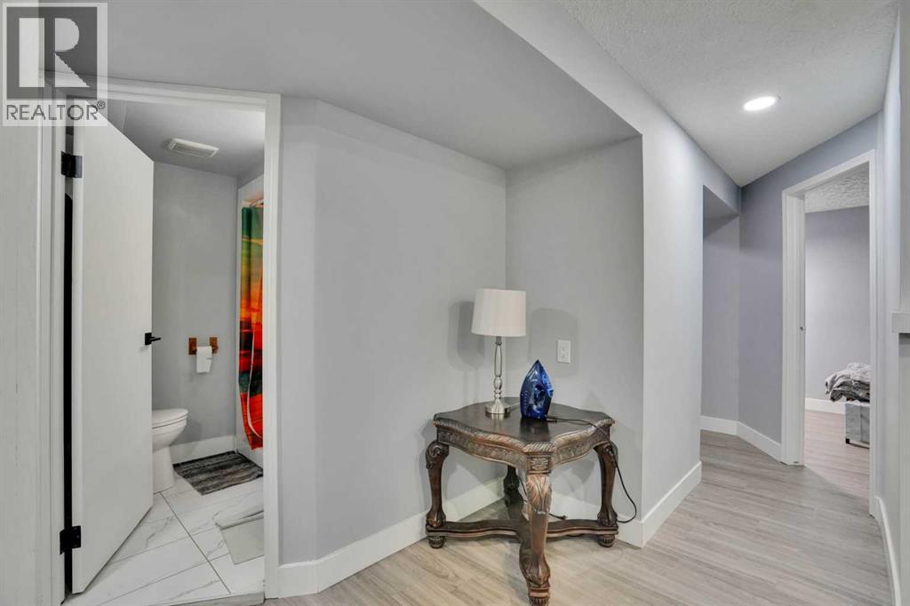 44 Falmead Road NE - 32
