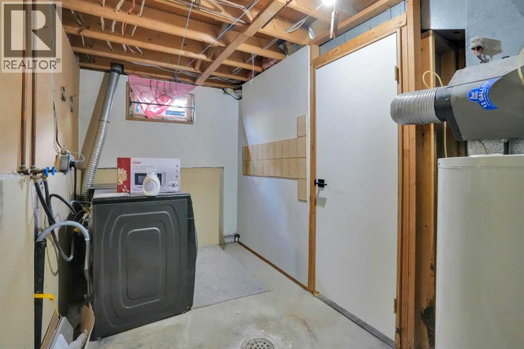 44 Falmead Road NE - 35