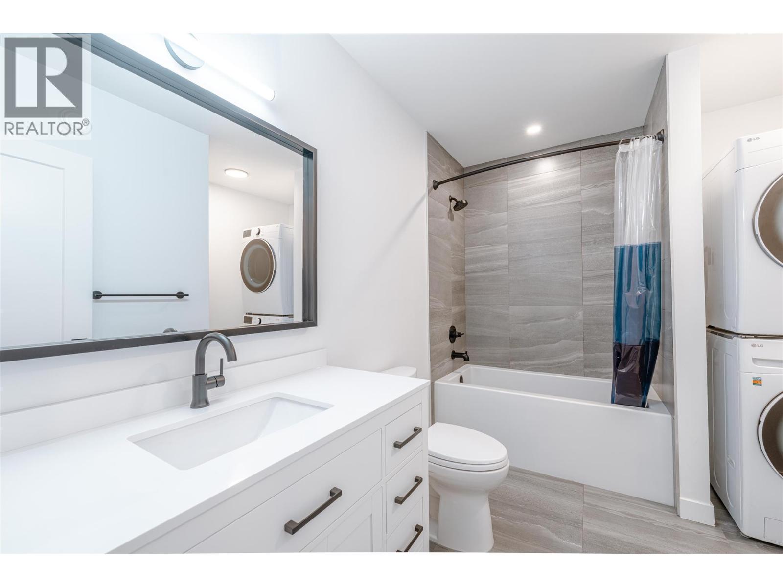 1039 Keystone Crescent, Revelstoke