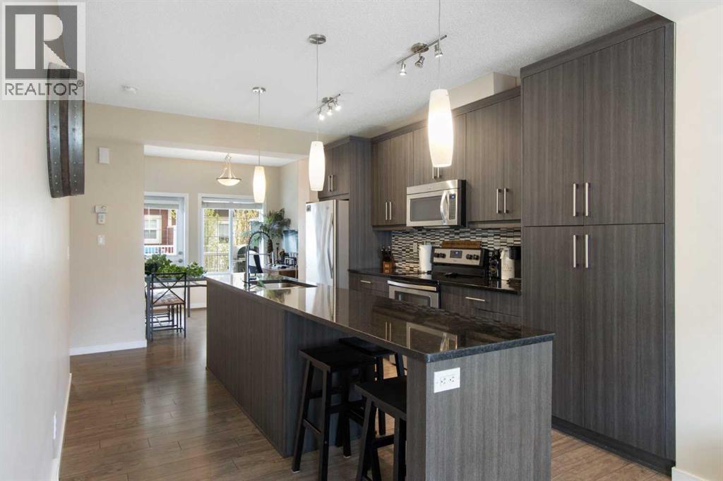 215 Marquis Lane SE - 10