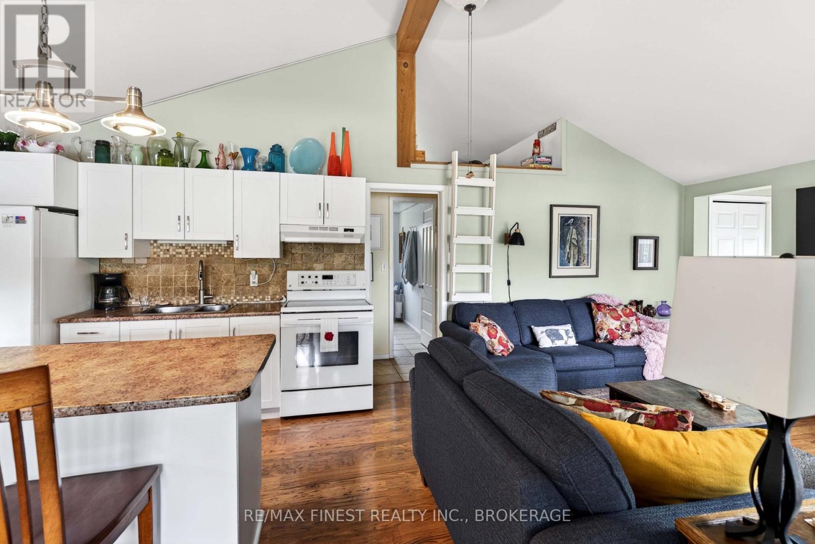 19 GULL BAY LANE - 23