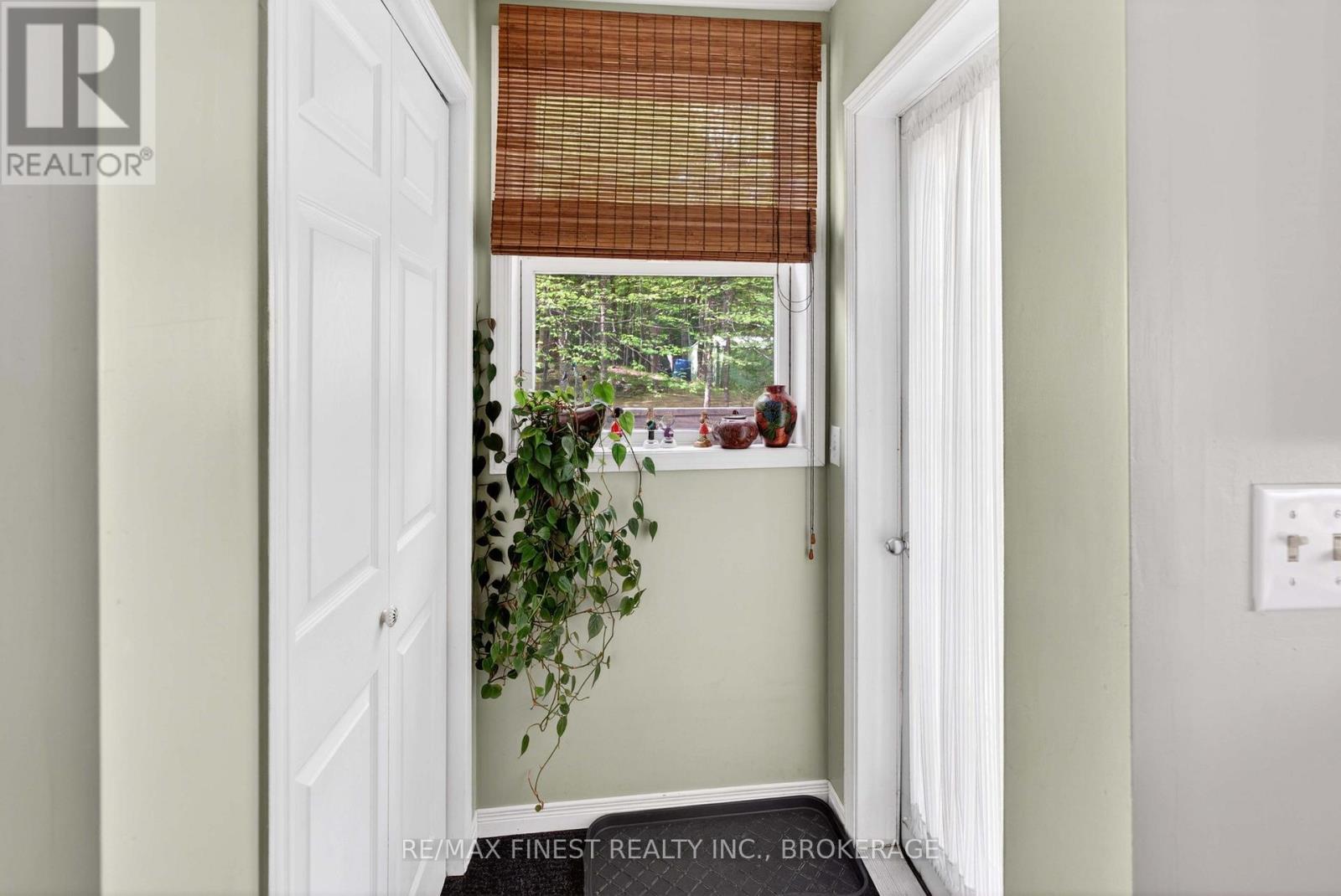 19 GULL BAY LANE - 31