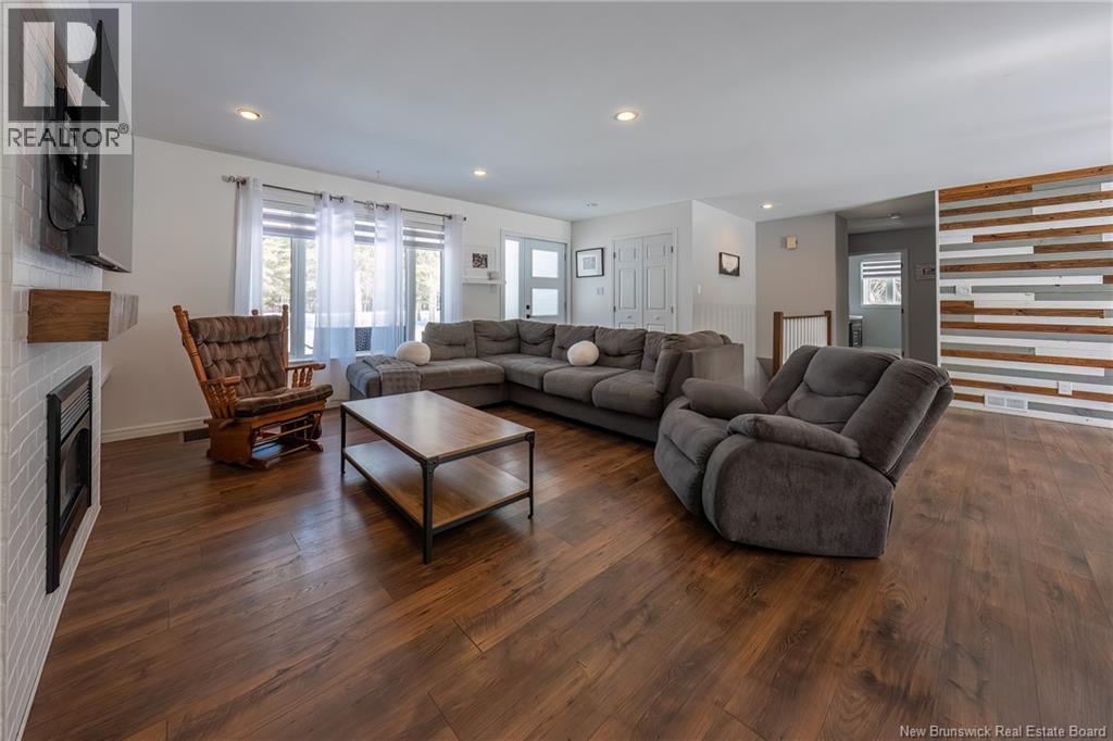250 Melanie Street - 18
