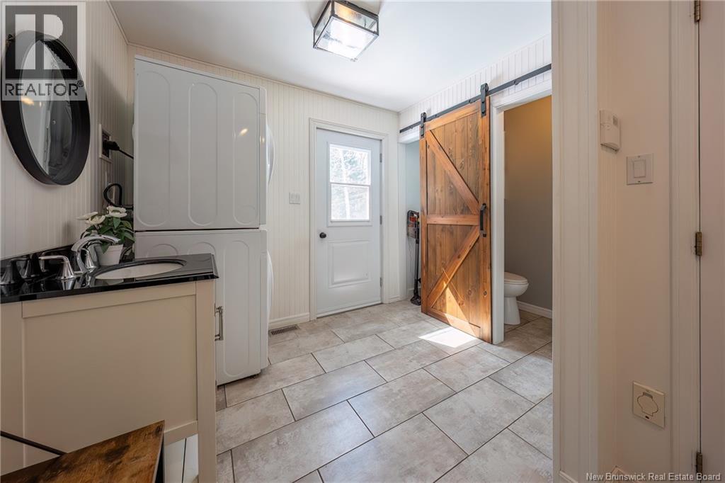 250 Melanie Street - 36