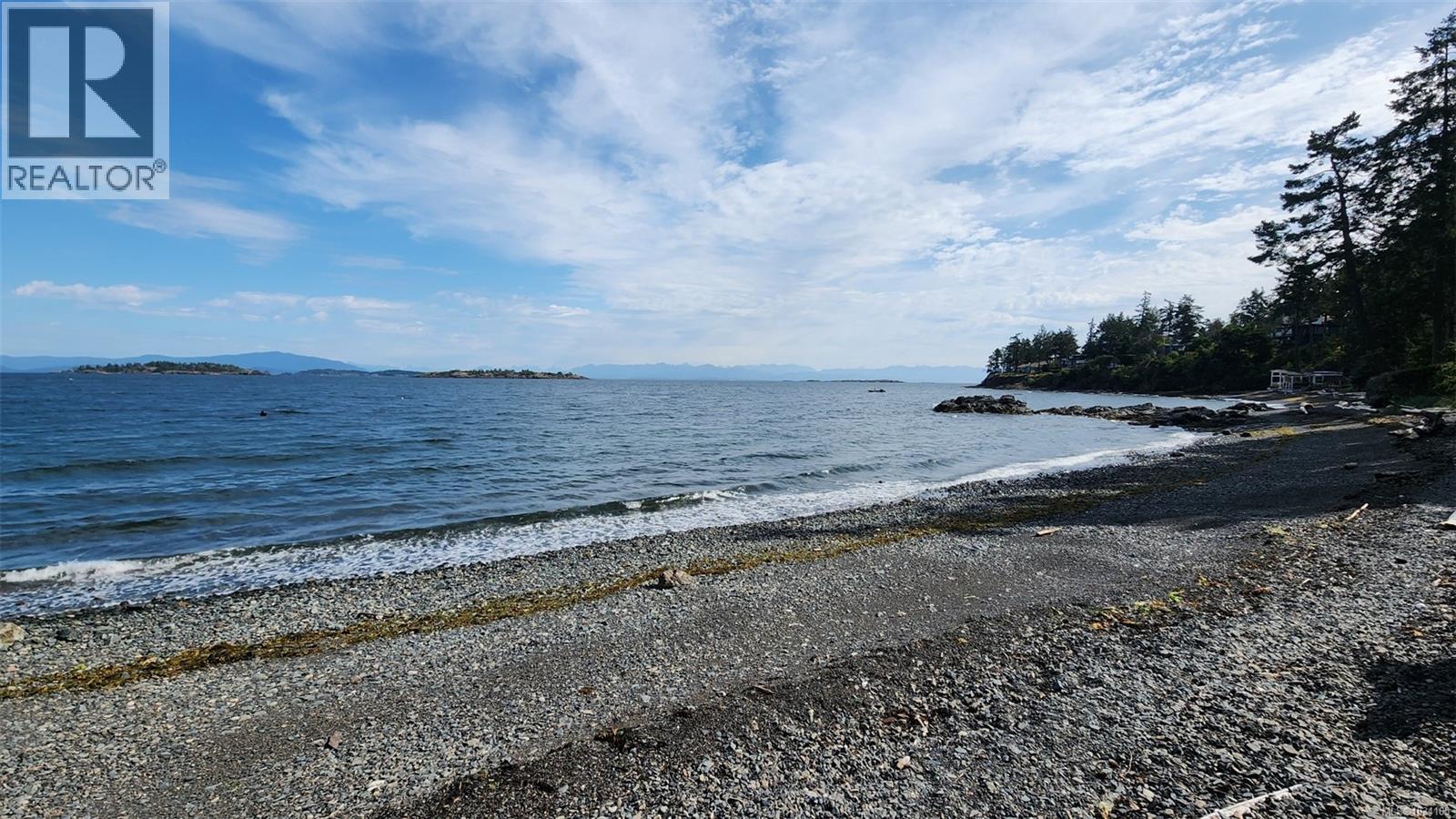 3122 DOLPHIN Dr, Nanoose Bay