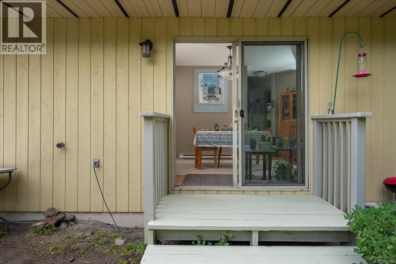 3122 DOLPHIN Dr - 26