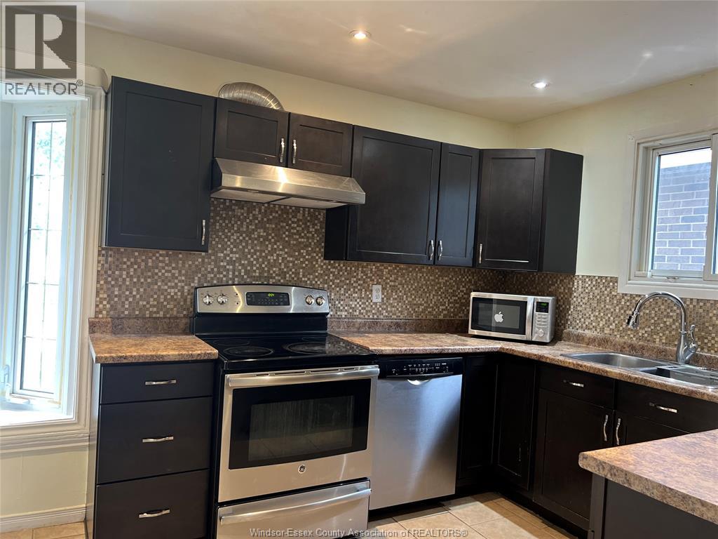 1464 BAYSWATER, Windsor, Ontario, N8S4K8 — Photo 4