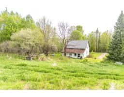 85 Ch. De Moorehead, Clarendon, QC J0X1K0 Photo 39