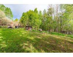 85 Ch. De Moorehead, Clarendon, QC J0X1K0 Photo 41
