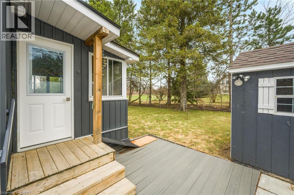 157 MAPLE Crescent - 24