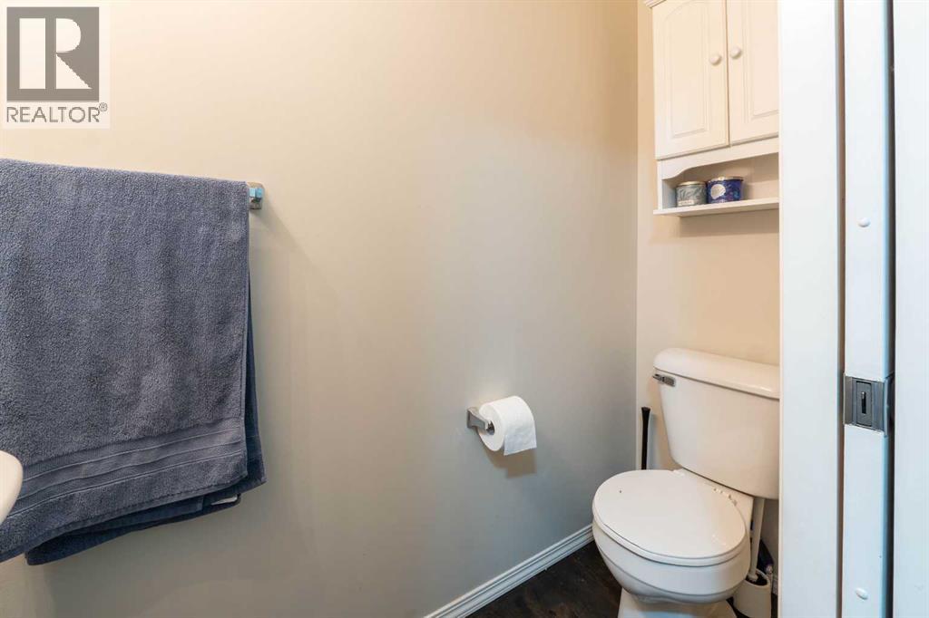 208 Country Village Manor NE - 5