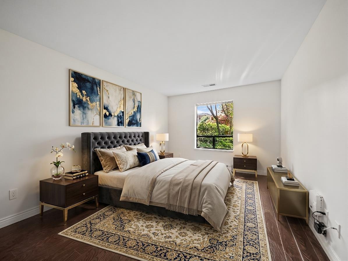 105 1460 MARTIN STREET, White Rock