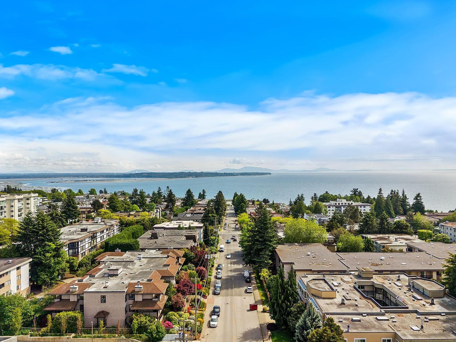 105 1460 MARTIN STREET, White Rock