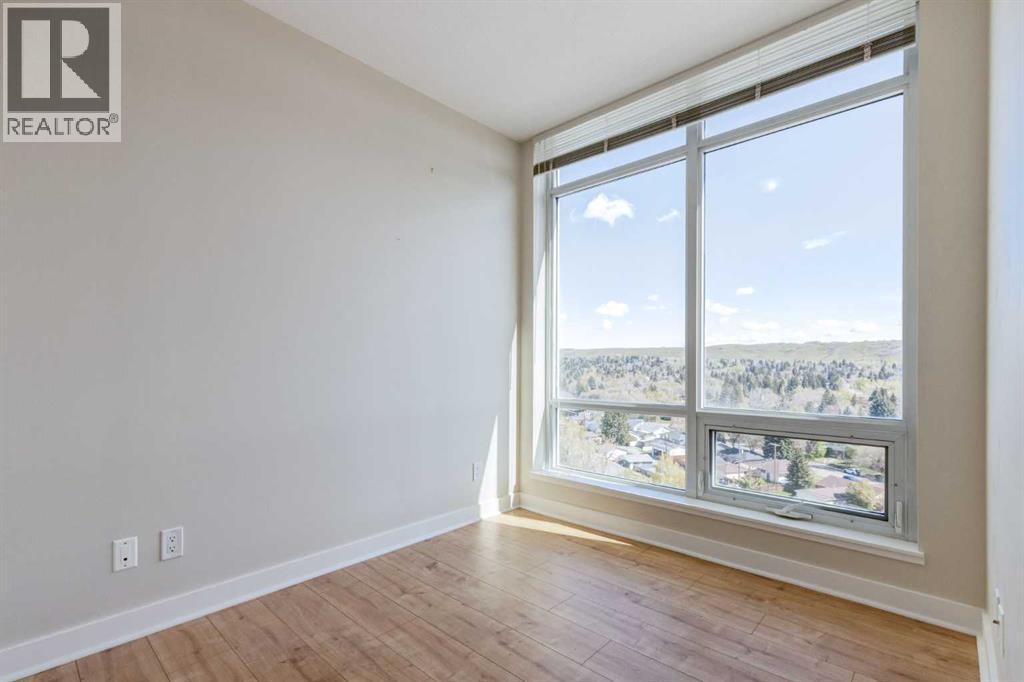 #1001 10 Brentwood Common NW - 20