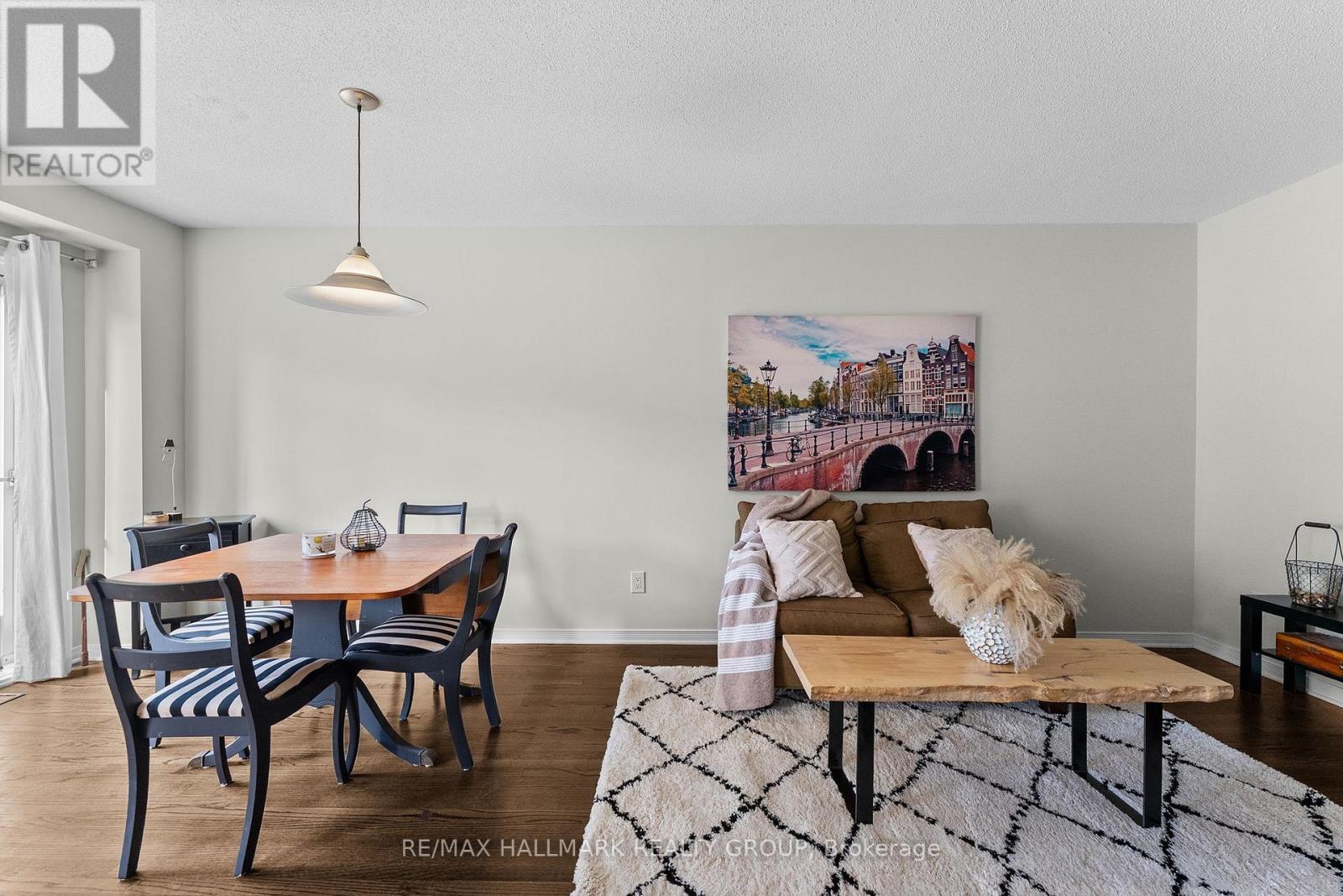 231 ROLLING MEADOW CRESCENT - 14