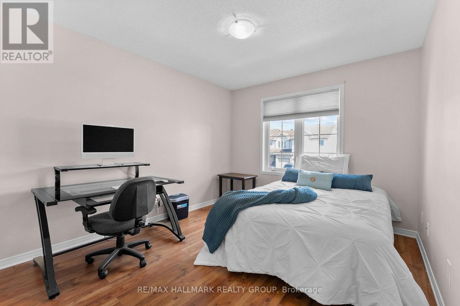 231 ROLLING MEADOW CRESCENT - 39