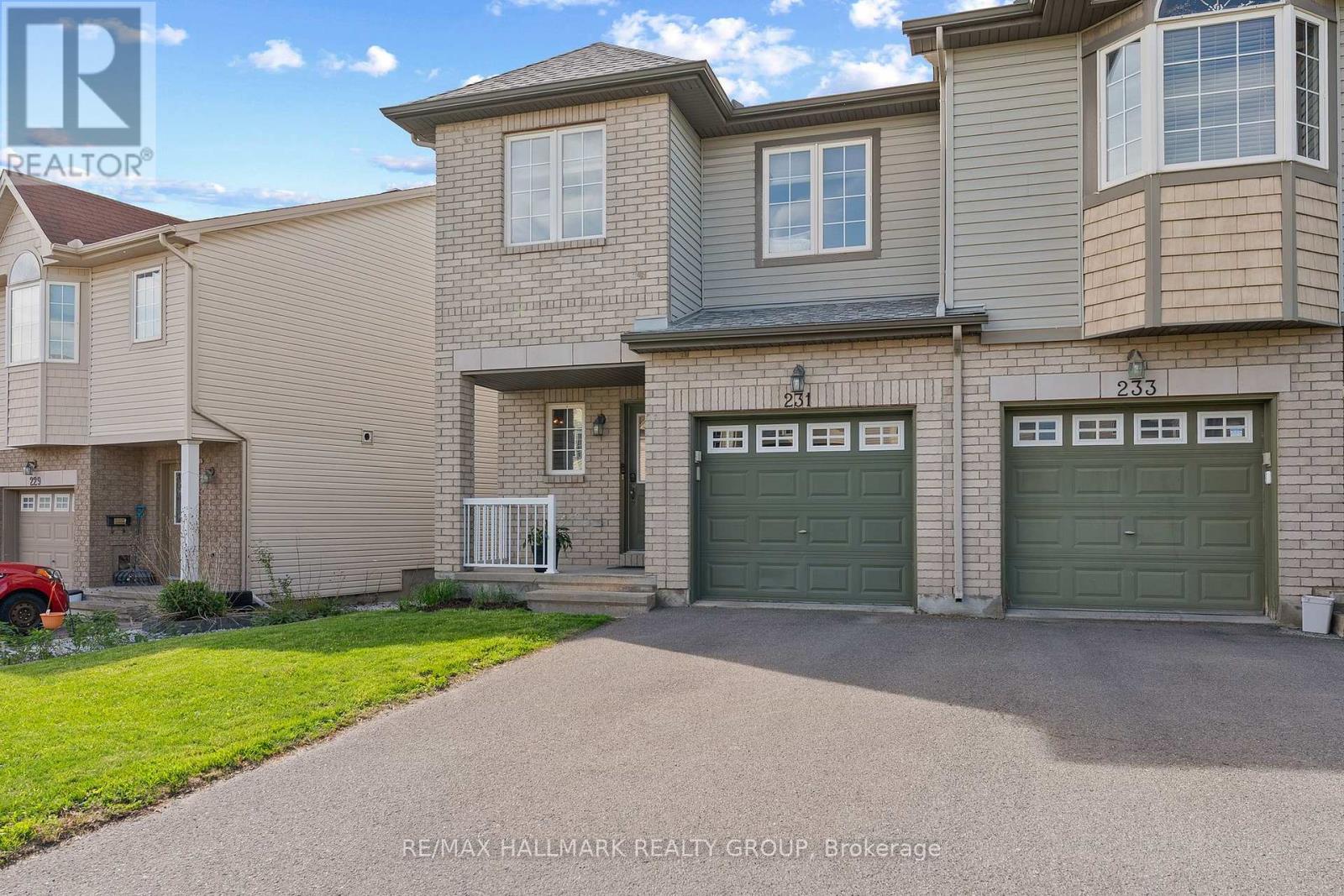 231 ROLLING MEADOW CRESCENT - 4