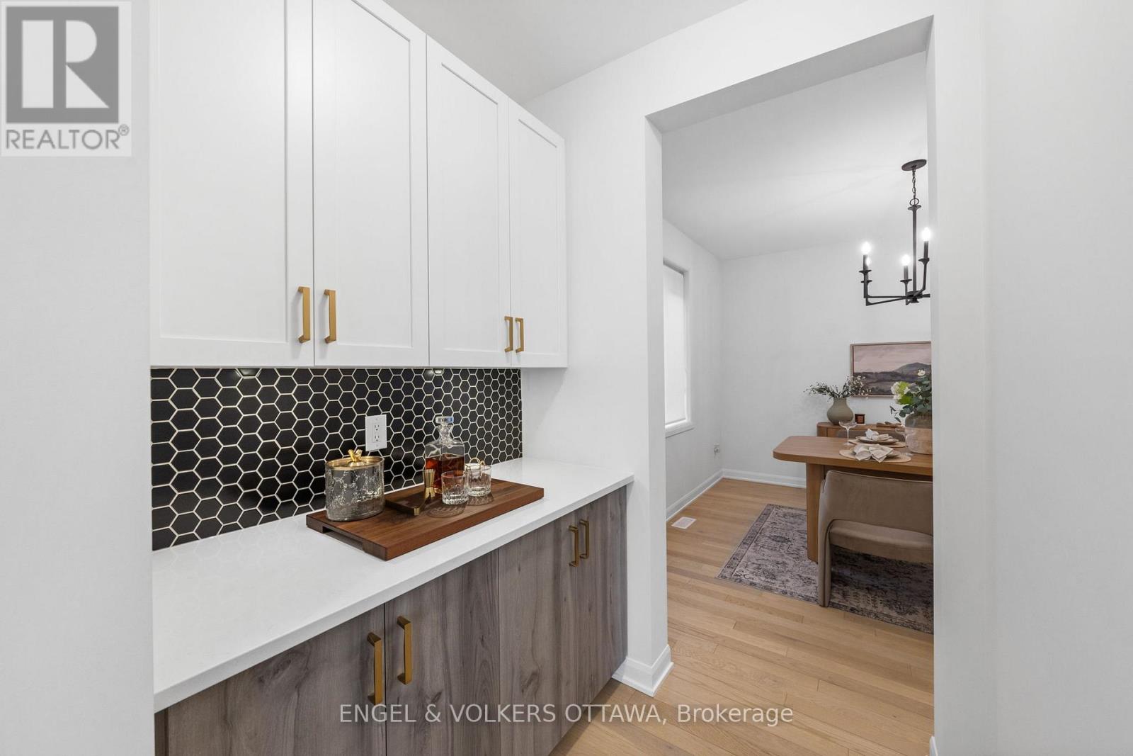 612 RIBBON STREET - 16