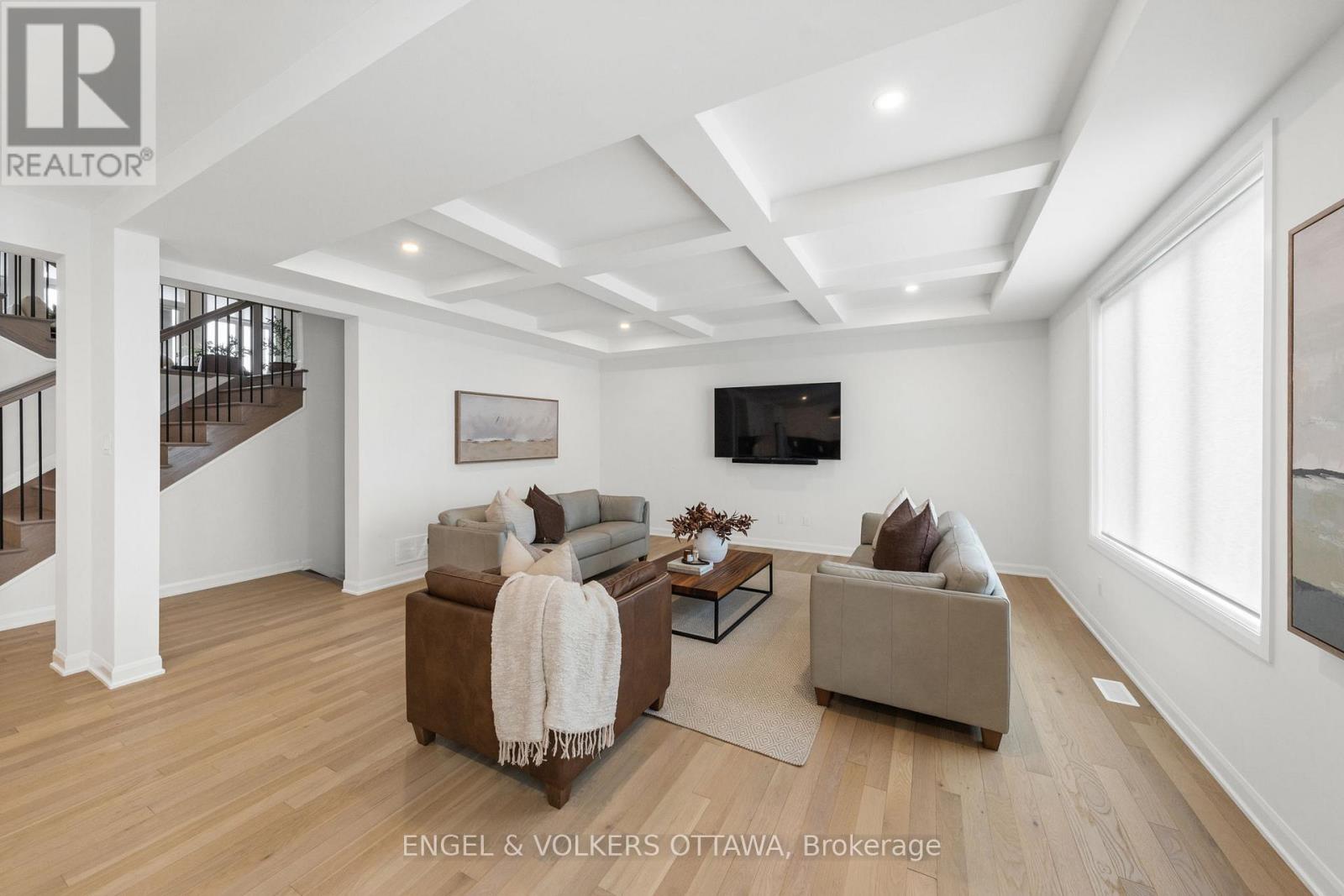 612 RIBBON STREET - 19