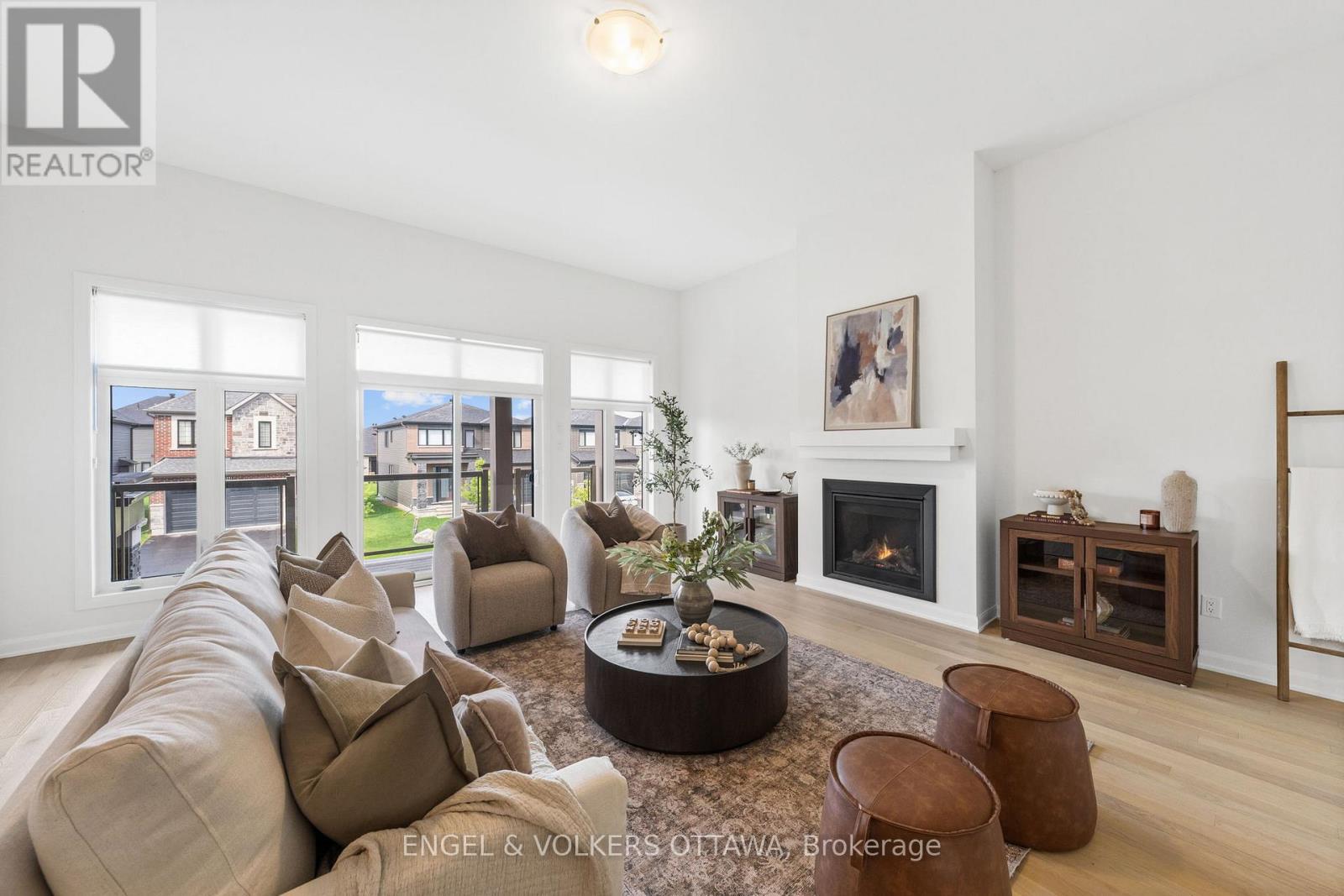 612 RIBBON STREET - 27