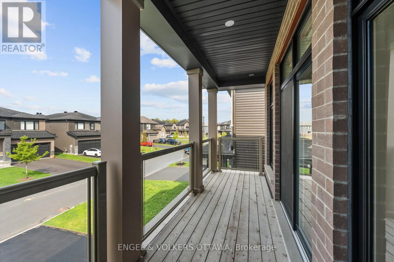 612 RIBBON STREET - 32