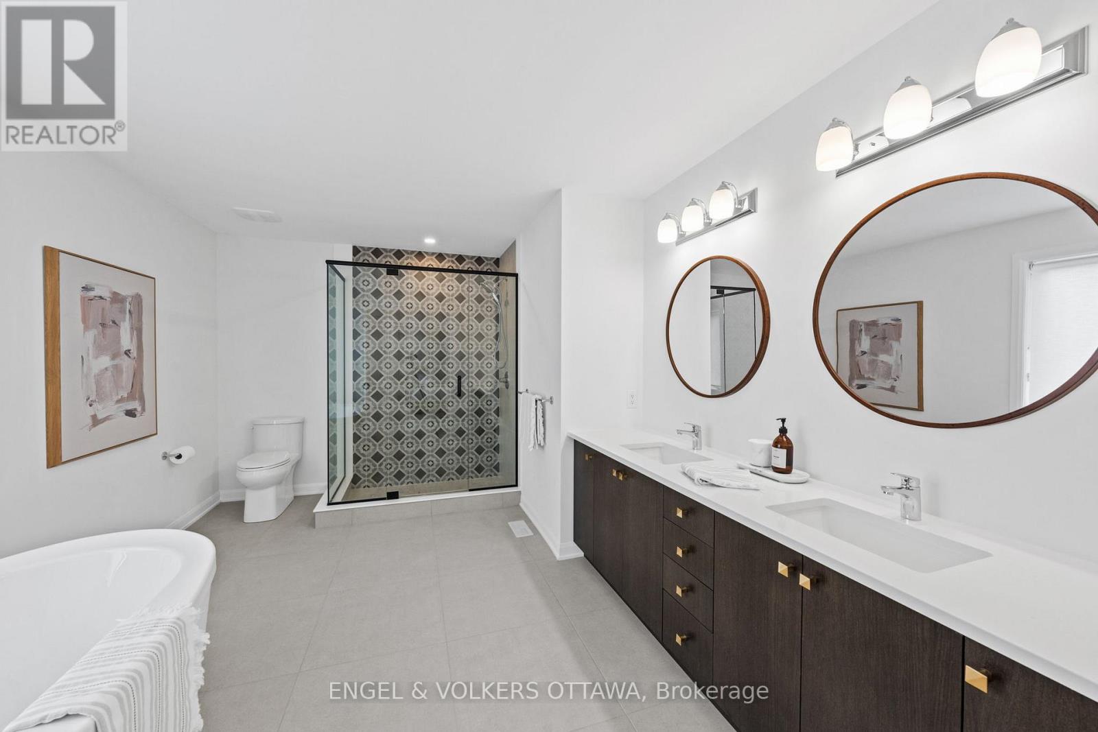612 RIBBON STREET - 37