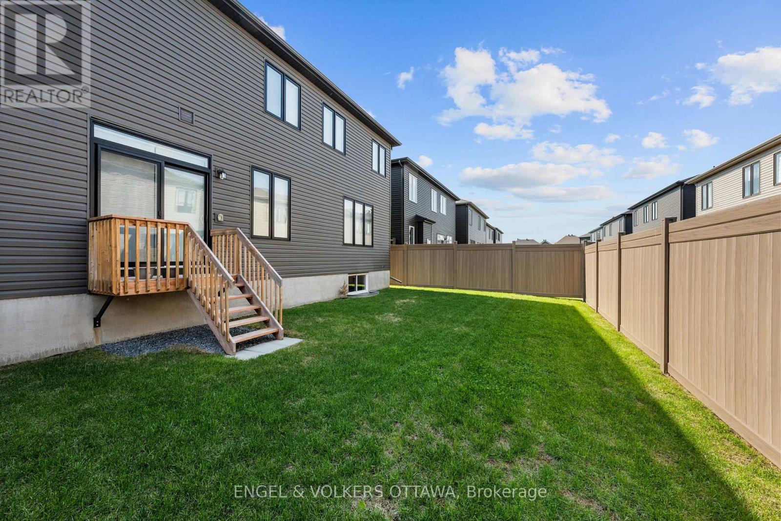 612 RIBBON STREET - 48
