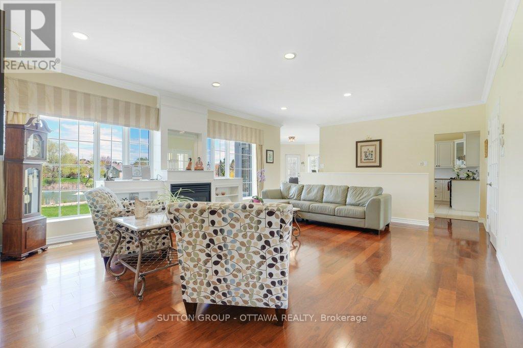 6881 LAKES PARK DRIVE - 11