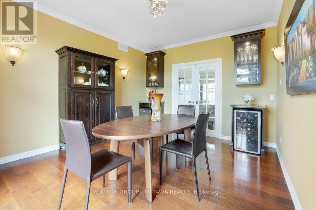 6881 LAKES PARK DRIVE - 14