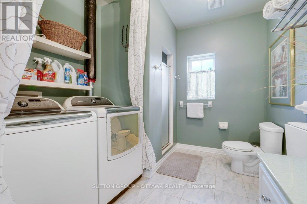 6881 LAKES PARK DRIVE - 27