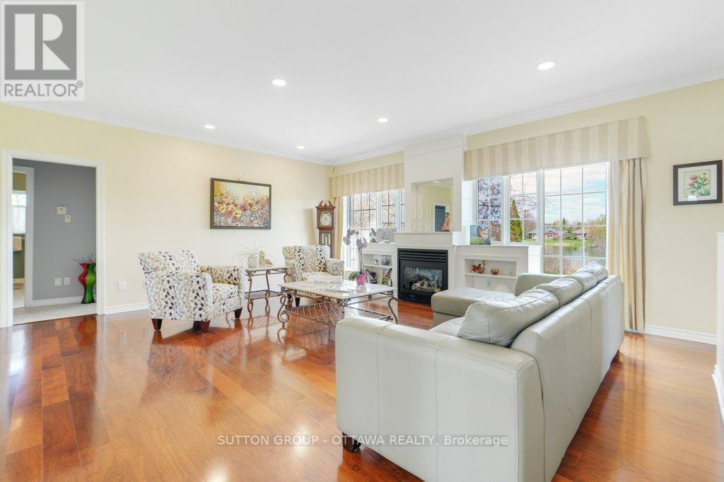 6881 LAKES PARK DRIVE - 9